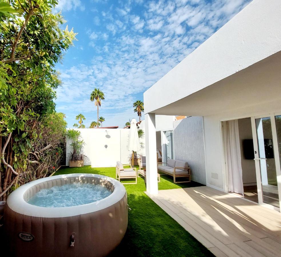 Bungalow De Diseno Hidromasajes Terraza Y Piscina. San Bartolomé エクステリア 写真