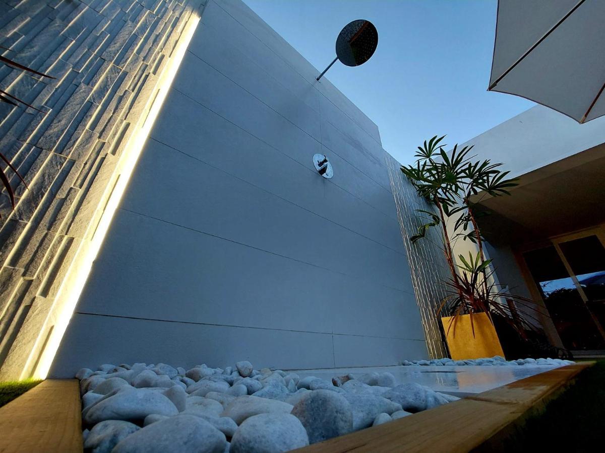 Bungalow De Diseno Hidromasajes Terraza Y Piscina. San Bartolomé エクステリア 写真
