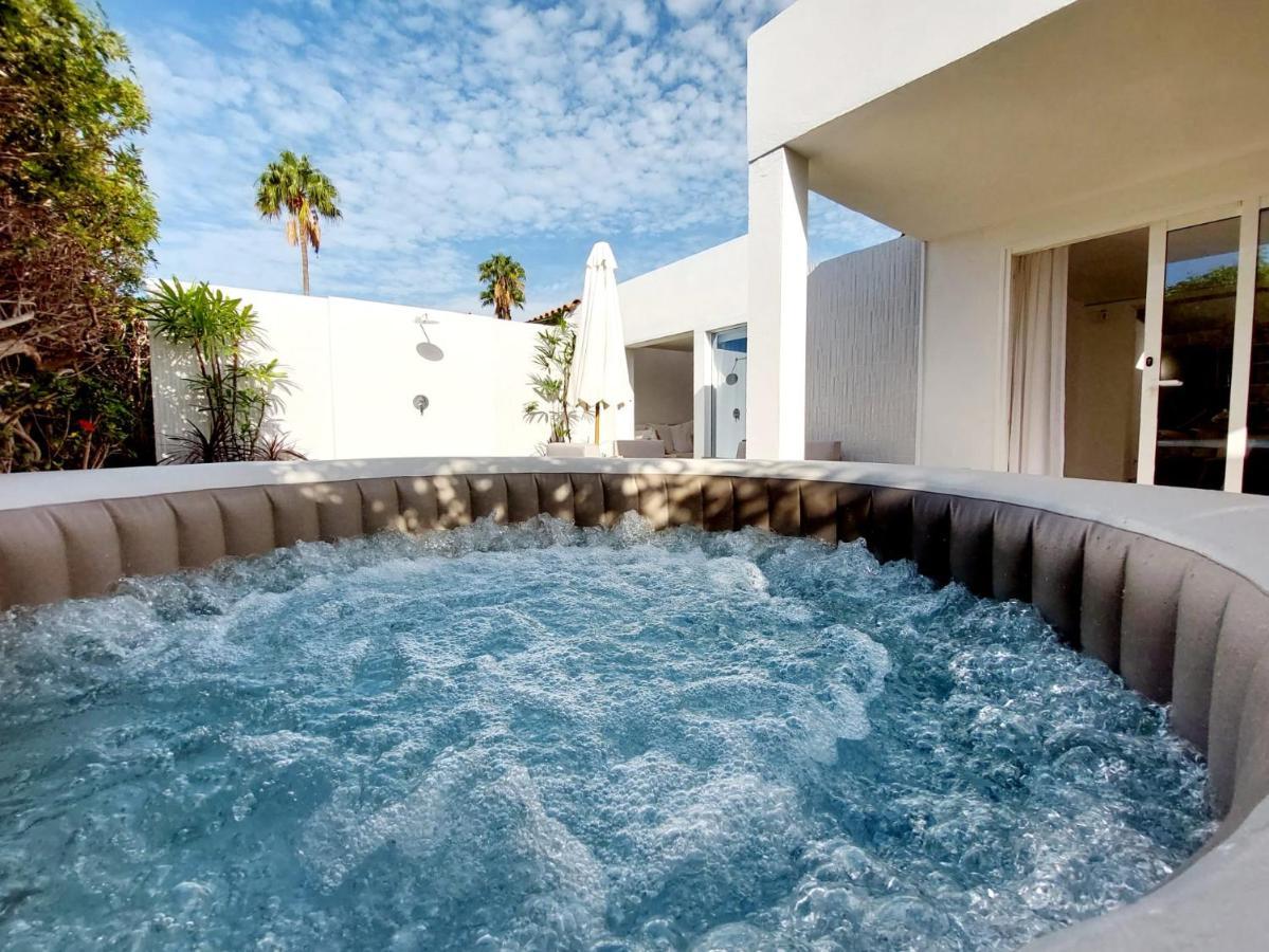Bungalow De Diseno Hidromasajes Terraza Y Piscina. San Bartolomé エクステリア 写真