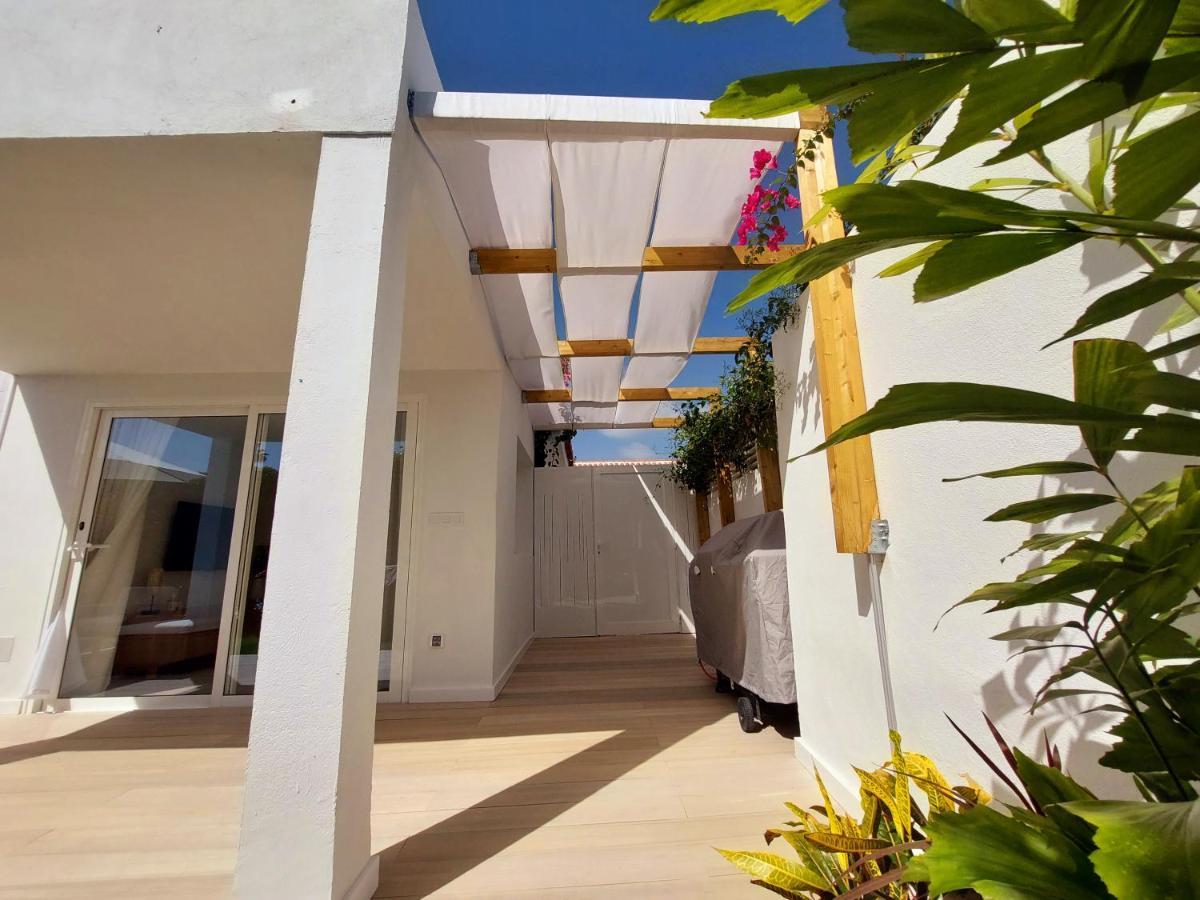 Bungalow De Diseno Hidromasajes Terraza Y Piscina. San Bartolomé エクステリア 写真
